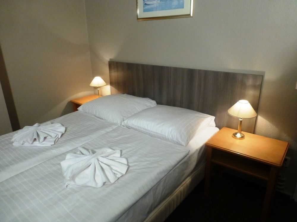 Hotel Rehberge Berlin Mitte Extérieur photo