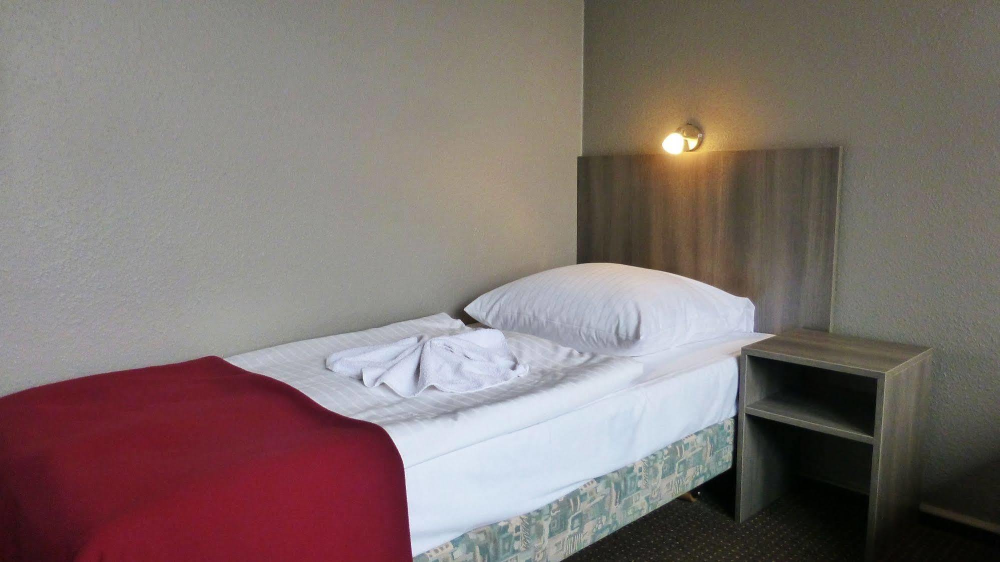 Hotel Rehberge Berlin Mitte Extérieur photo