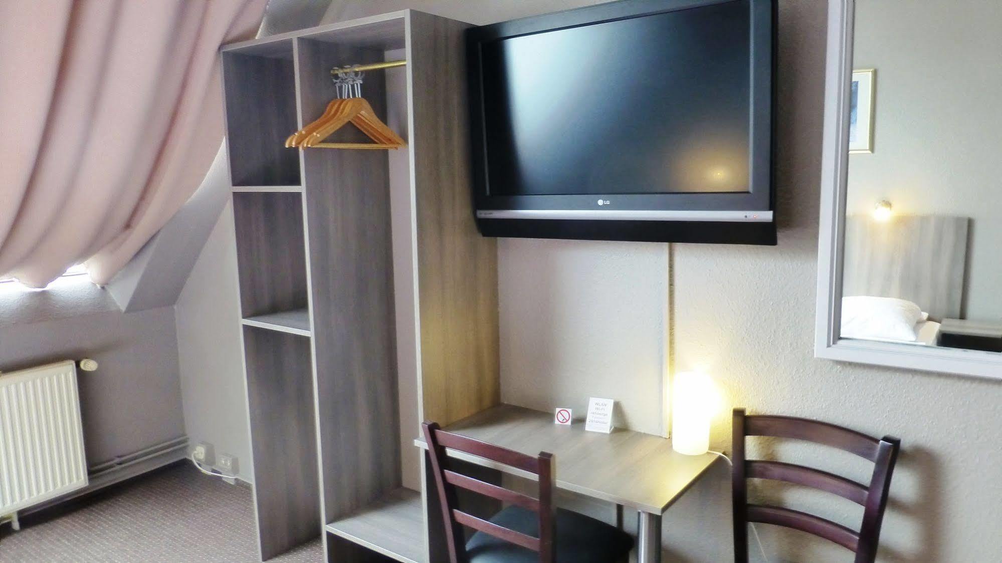 Hotel Rehberge Berlin Mitte Extérieur photo